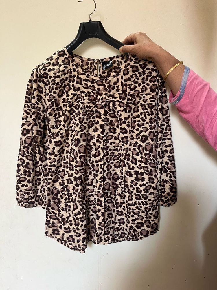 Valentine Sale 🔥Tiger Print Top