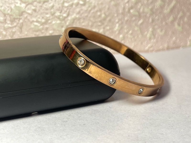 Cartier love bracelet dupe Elegant Rose Gold