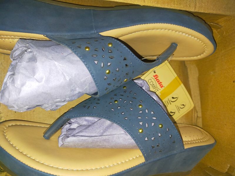Bata Casual Slippers For Women Size 5
