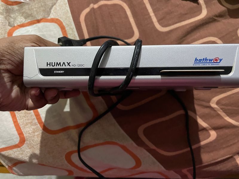 Hathway Setop Box With Remote