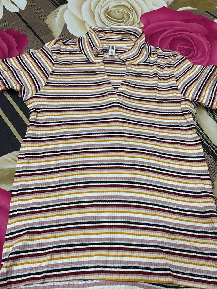 Striped Collared V-Neck Top