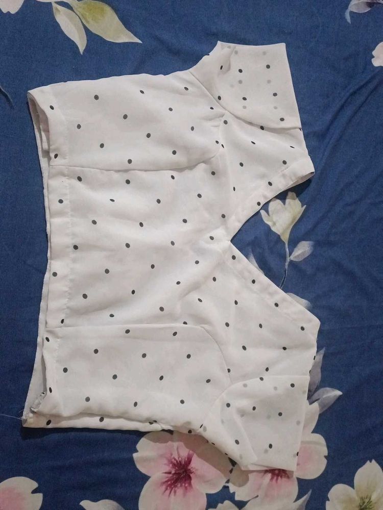 Chic Polka Dot Blouse