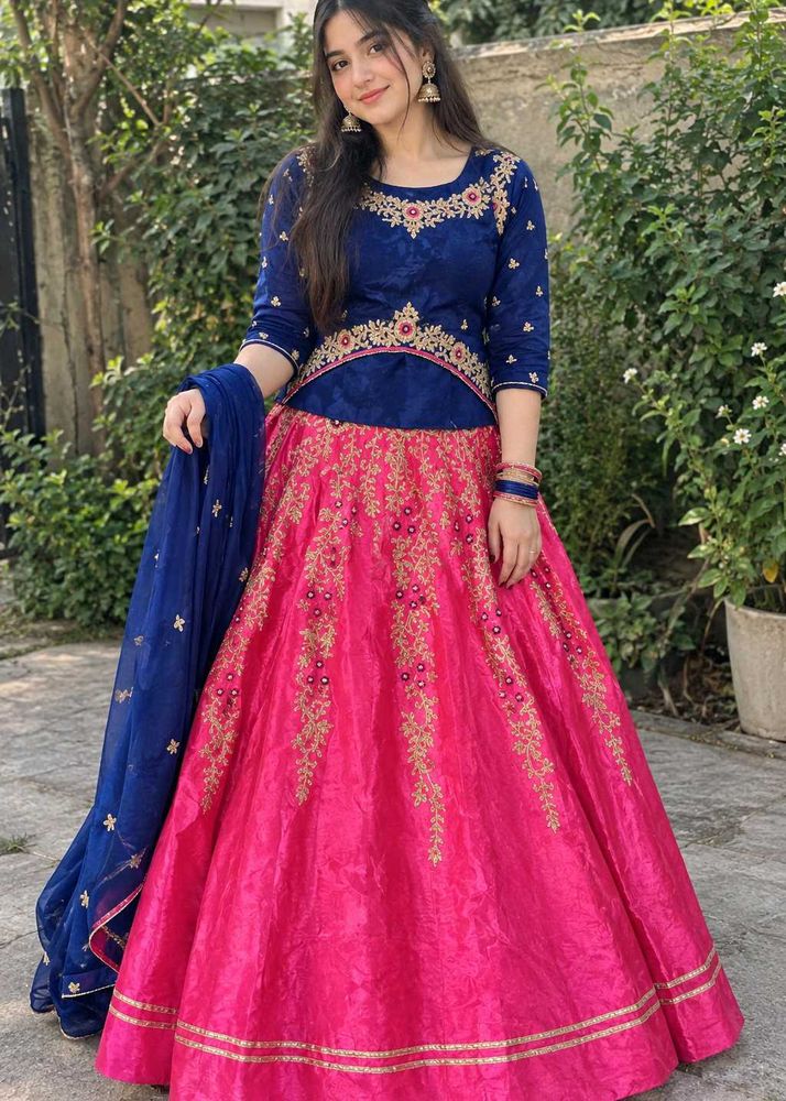 Elegant Embroidered Lehenga Choli Set