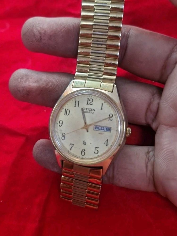 Citizen Quartz Gold Watch