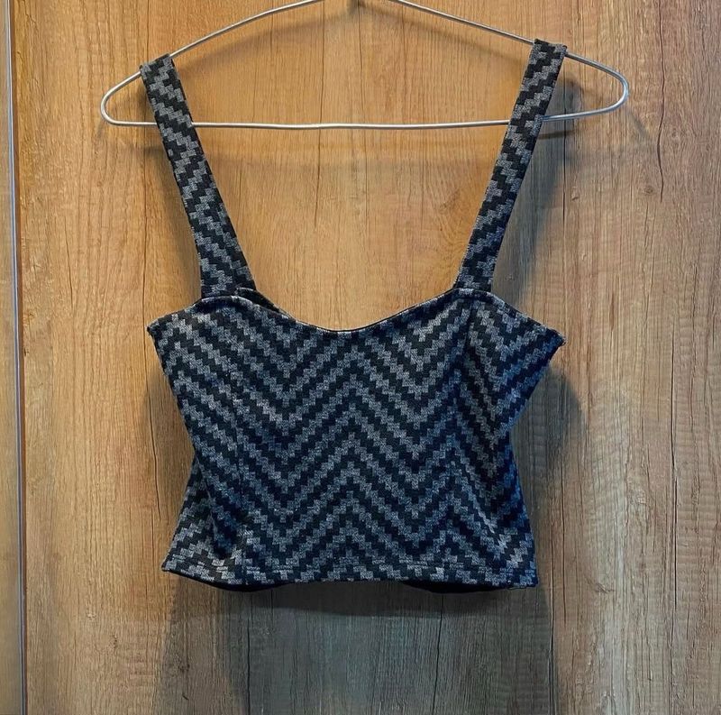 Stylish Chevron Crop Top