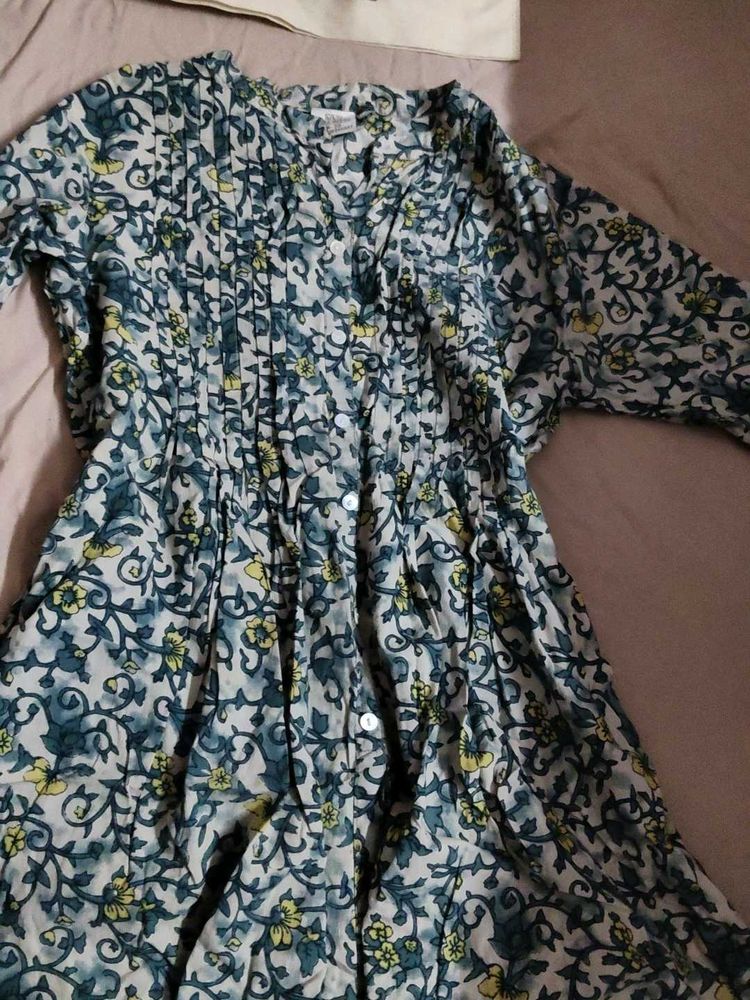 floral top