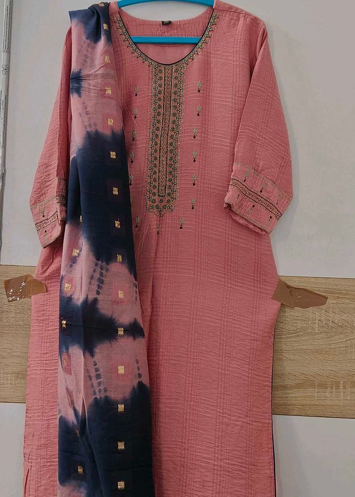 Handwork Elegant Pink Kurta And Dupatta Set