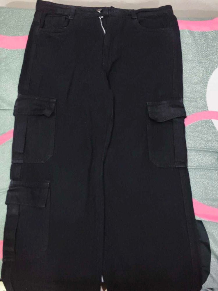Black Cargo Pants
