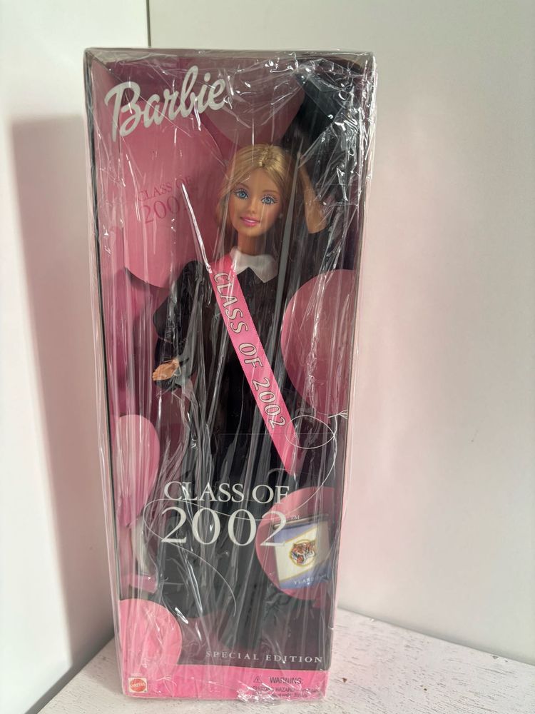Barbie Class of 2002 Special Edition Doll