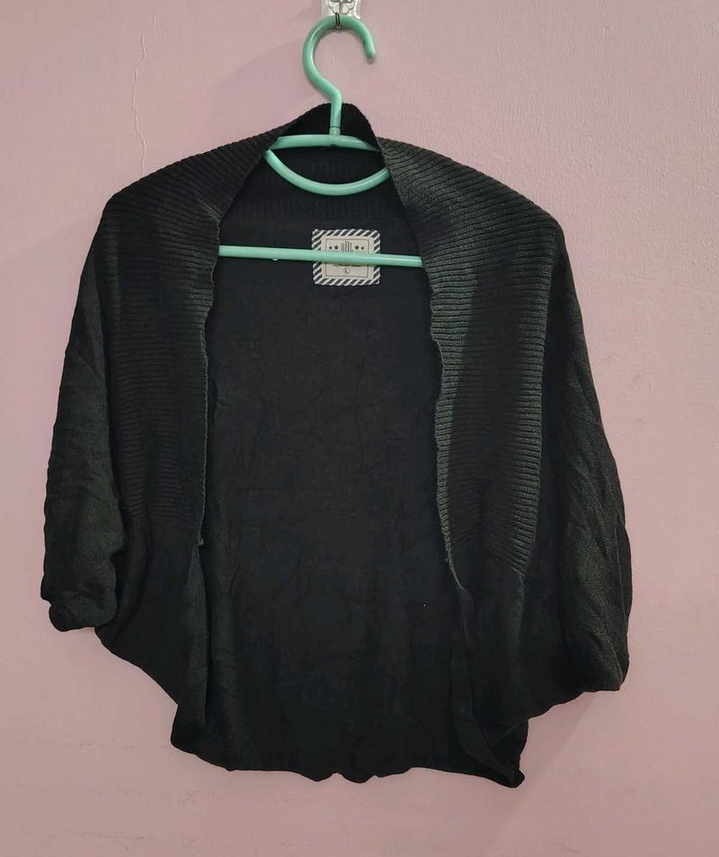 Stylish Black Knit Shrug
