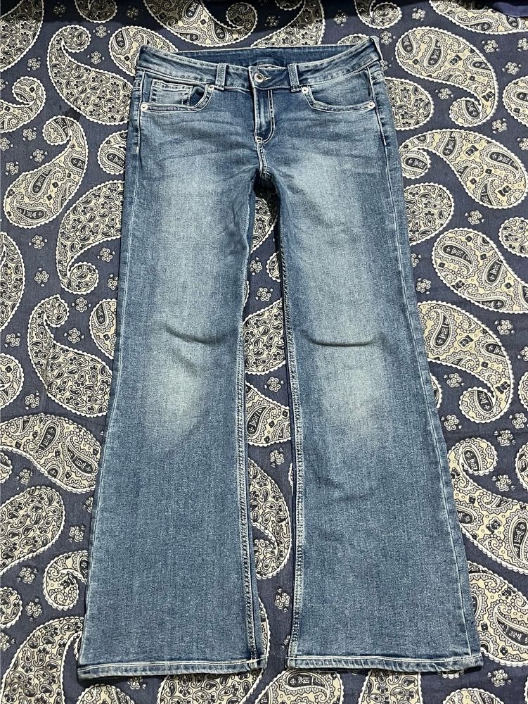 H&amp;M low waist Blue Wash Bootcut Jeans