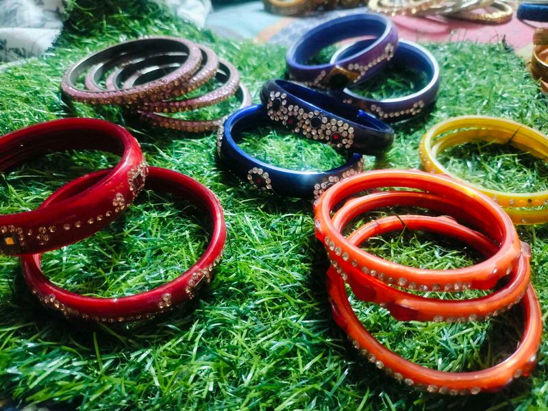 Sparkling Multi-Color Bangles Set