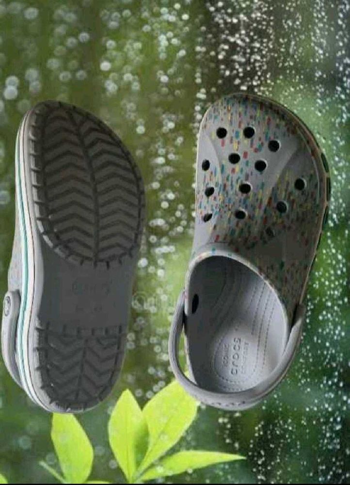 Crocs Classic Clog - Gray with Confetti Print