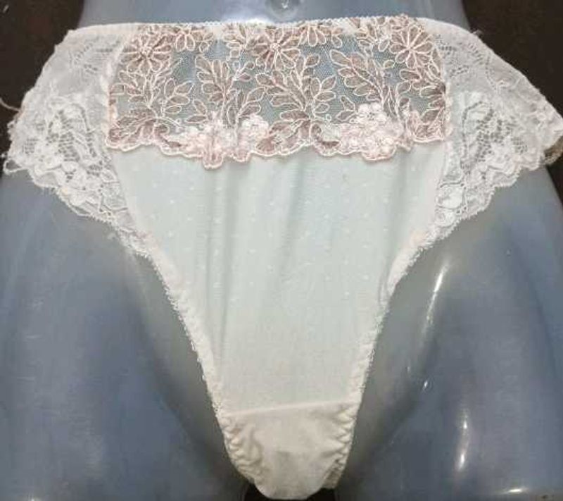 Lace Trim Panties 🖤