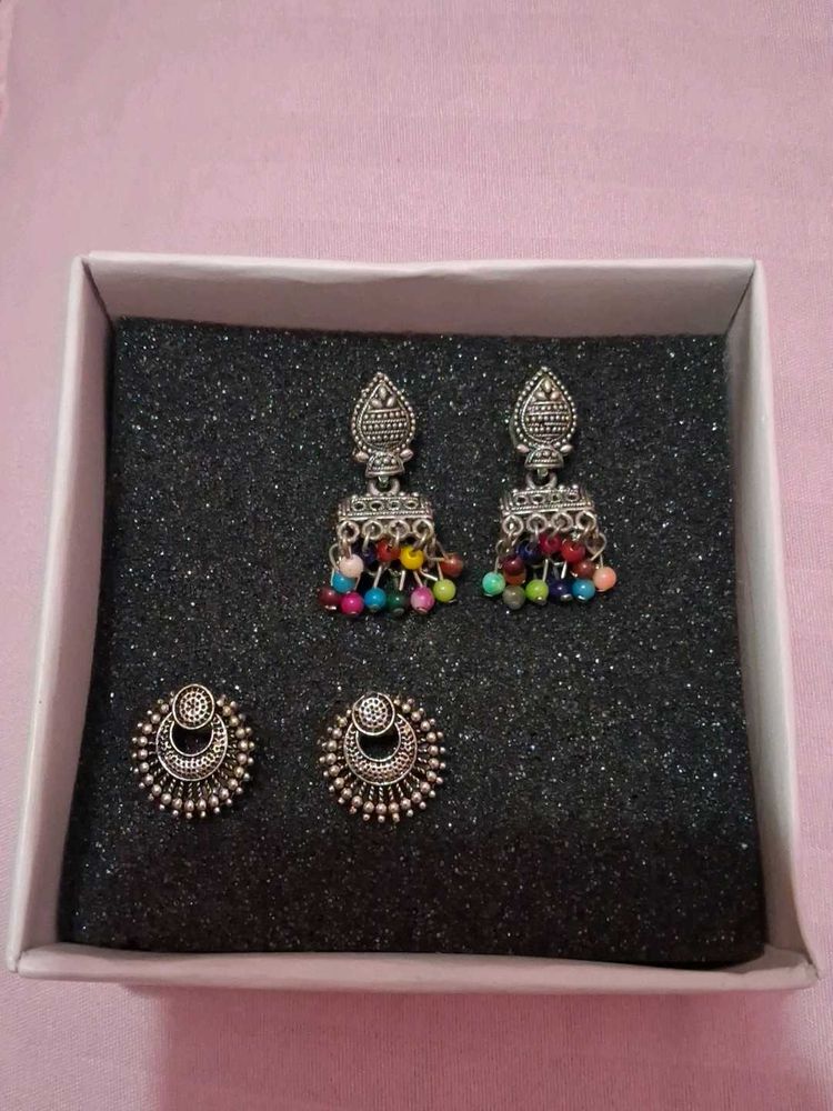 Traditional Indian Earrings Set