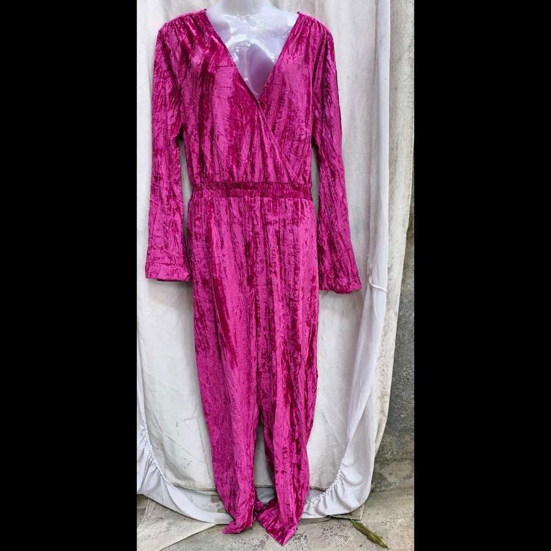91812. Long pink jumper