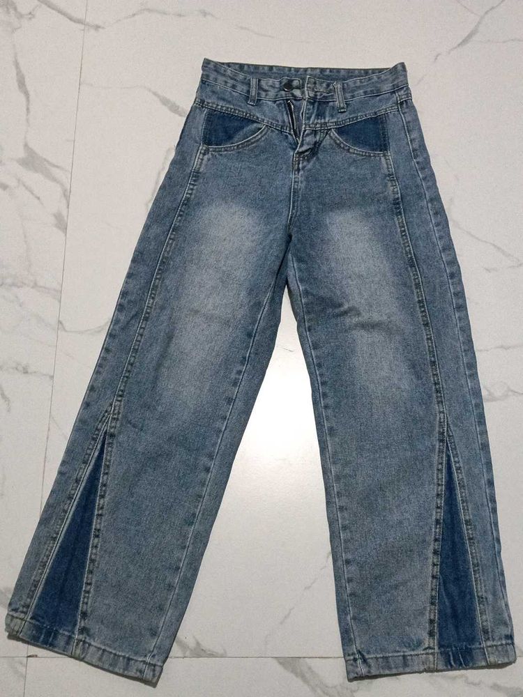 Trendy Split Hem Wide Leg Jeans