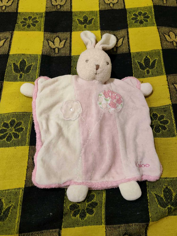 Adorable Kaloo Bunny Puppet cum Napkin