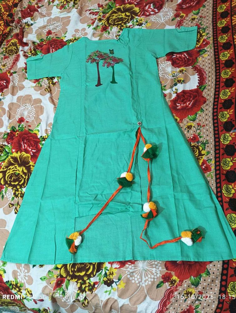 Green Kurta with Tree Print