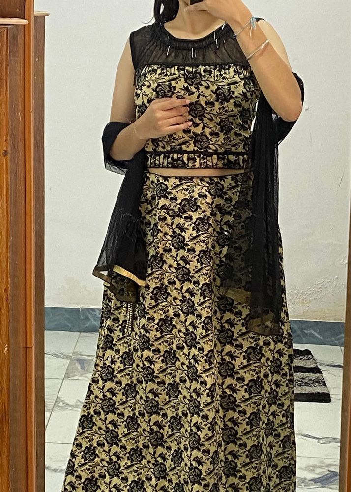 Elegant Floral Print Lehenga Set