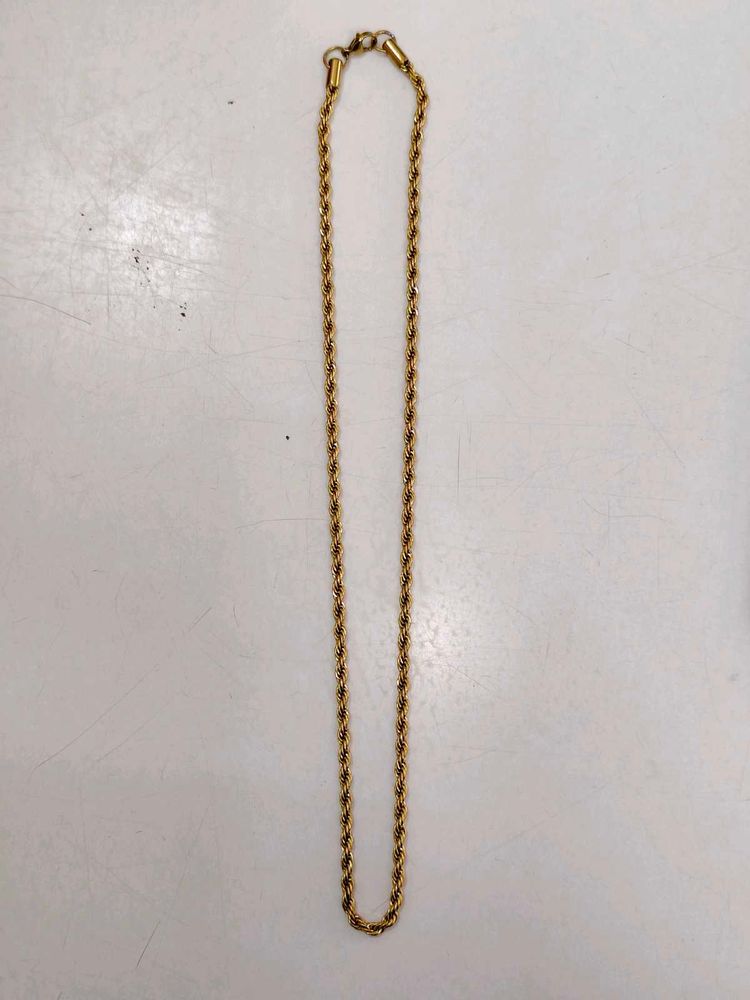 Rope Chain Necklace covering yellow alloy