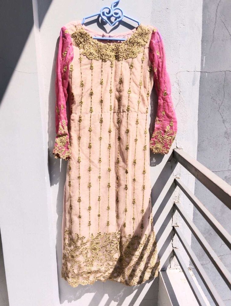 pakistani pink suit 3 piece set🌷