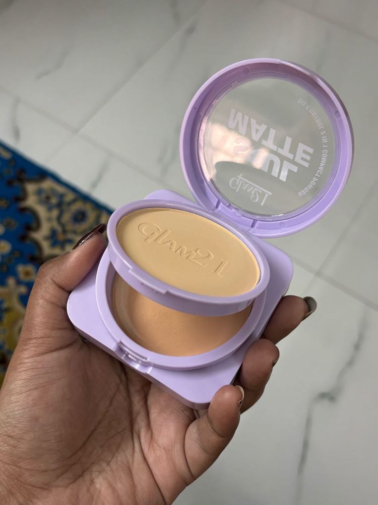 Glam21 Matte Just Fit Compact Powder