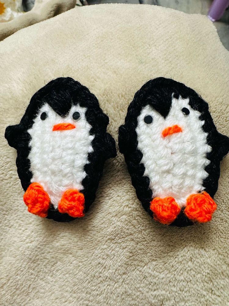 Crochet Penguin hair tictac clip