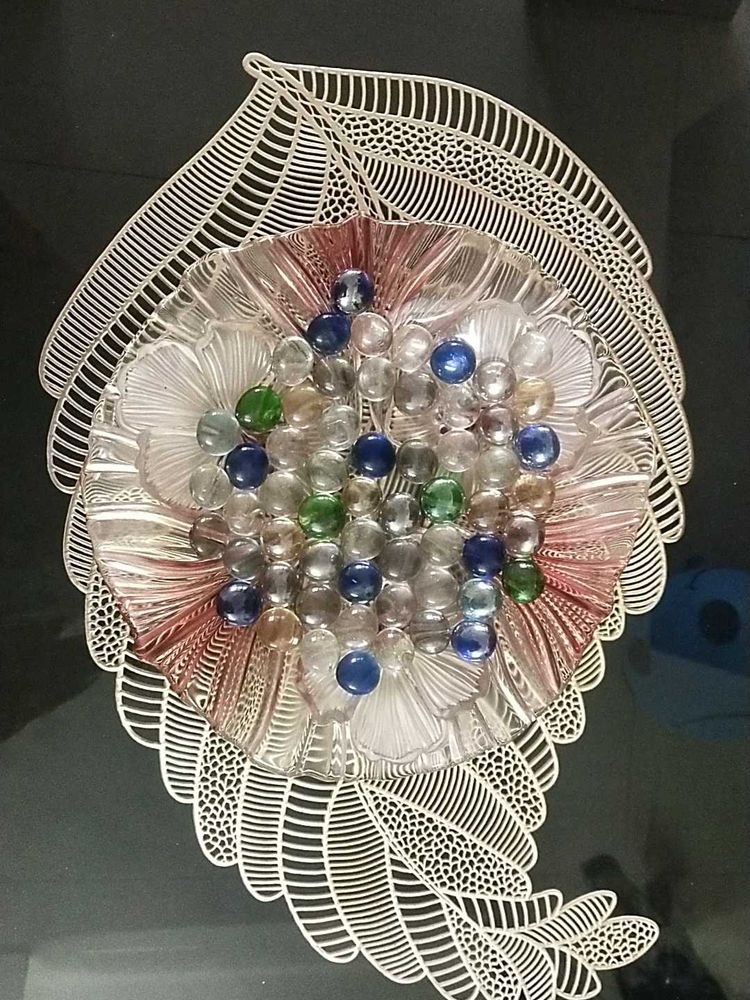 Decorative Beautiful Designer Wase  Plate