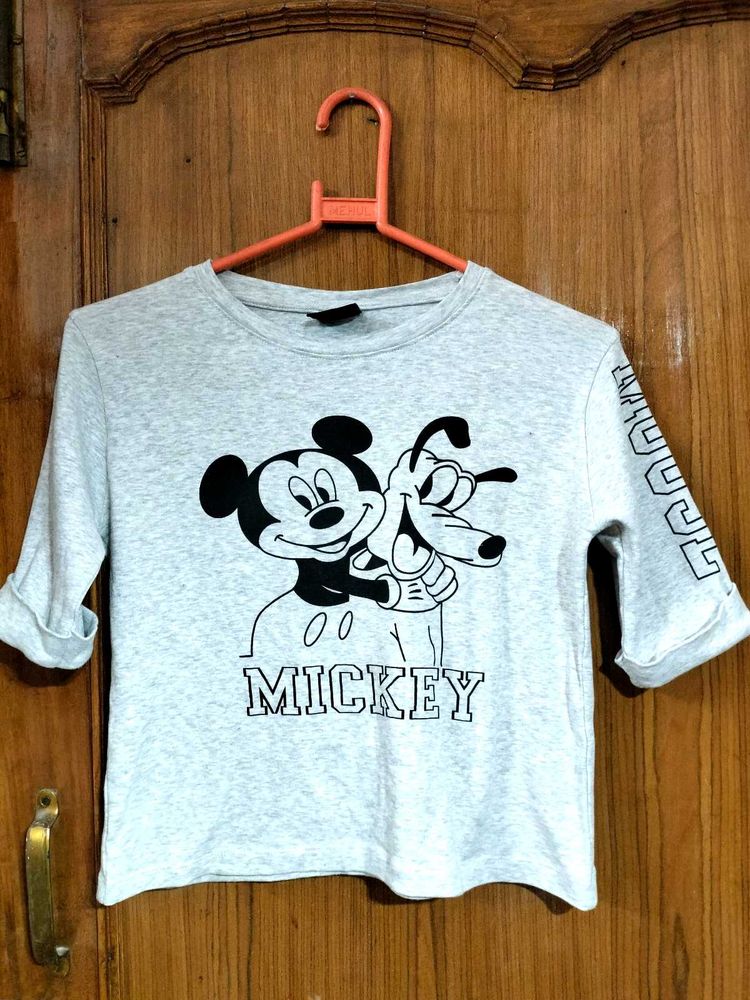 Mickey &amp; Pluto Graphic Print T-Shirt 🫶