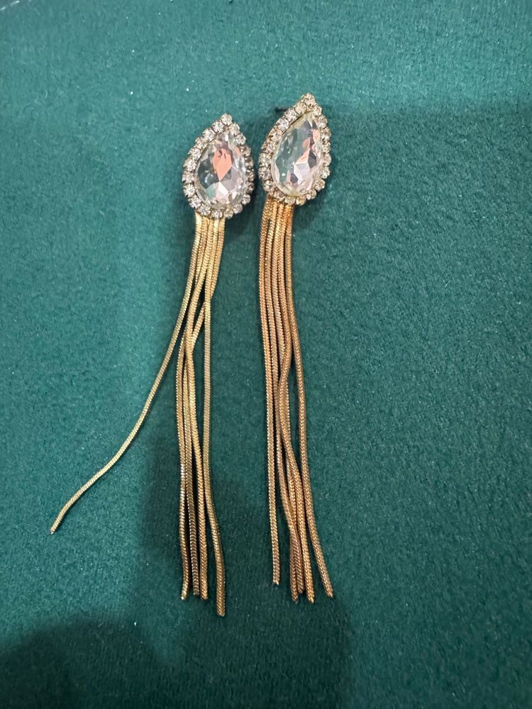 Elegant Teardrop Dangle Earrings