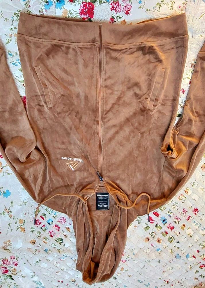 Warm woolen Velvet NightSuit@1550 Urgent Sale