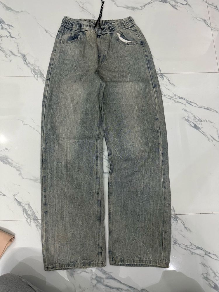 KOREAN Distressed Wash Loose Fit Jeans
