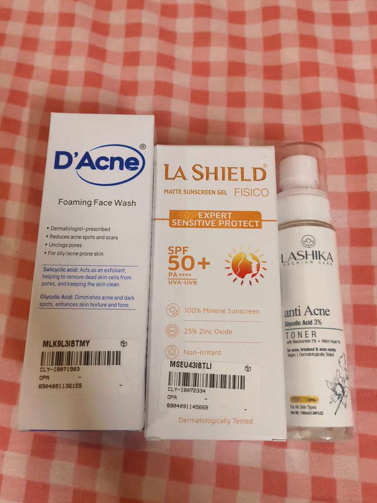 LASHIKA Anti Acne Toner and other products kit
