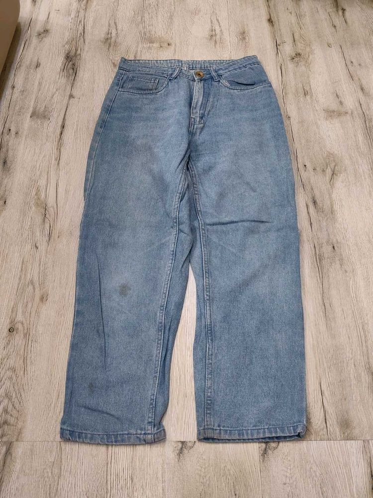 Ma5869 Sabrin baggy jeans waist 28 inches