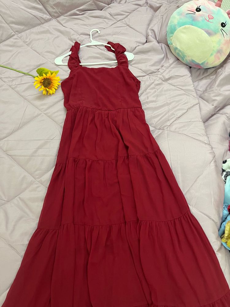 Branded Maroon dress🎀🎀
