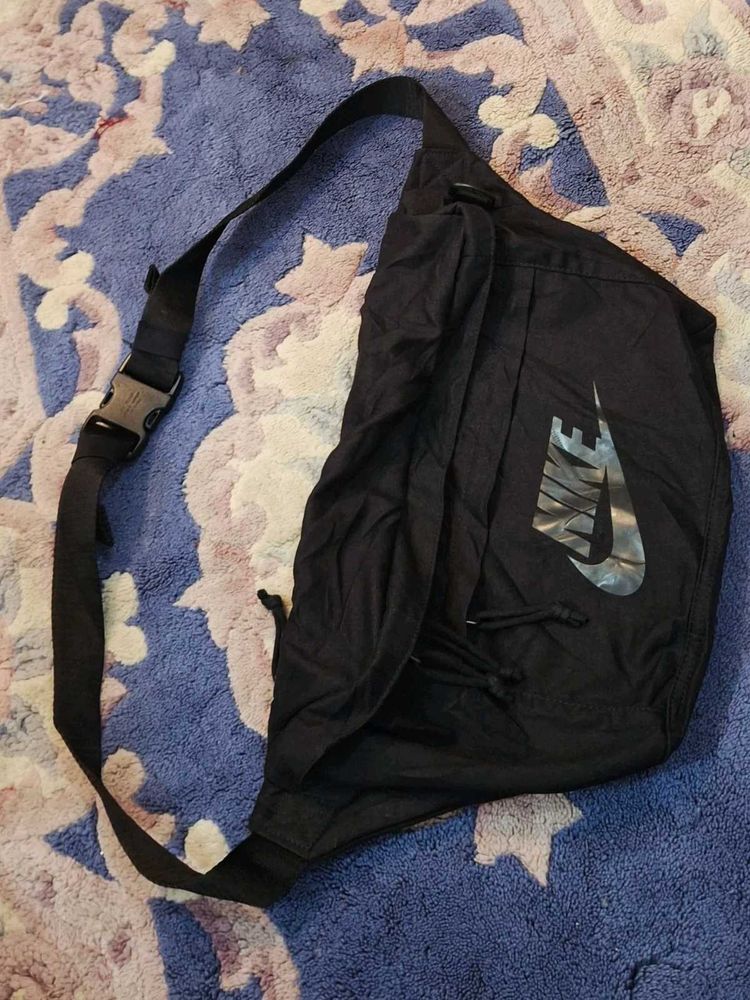 Nike Black Crossbody Bag