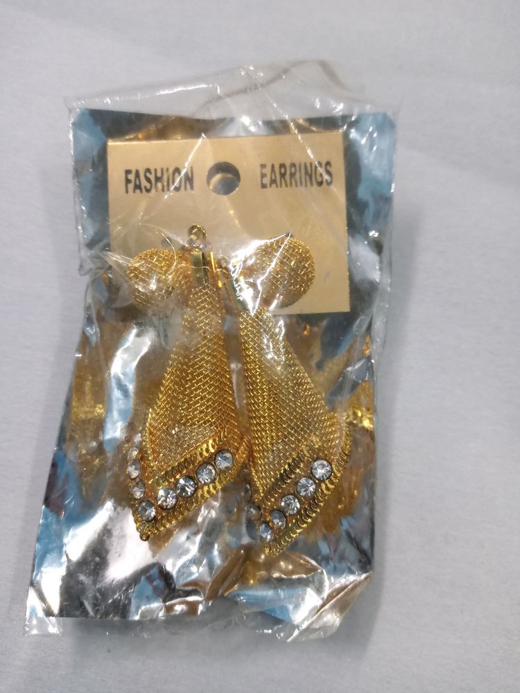 Earring