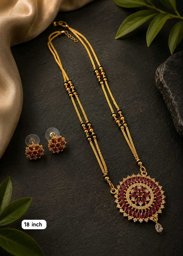 Elegant Red Stone Pendant Set