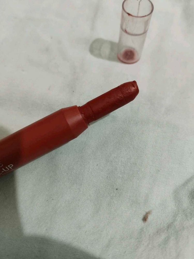Lip Crayon - Used