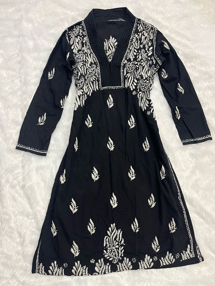 Black Chikankari Kurta with beautiful neckline!