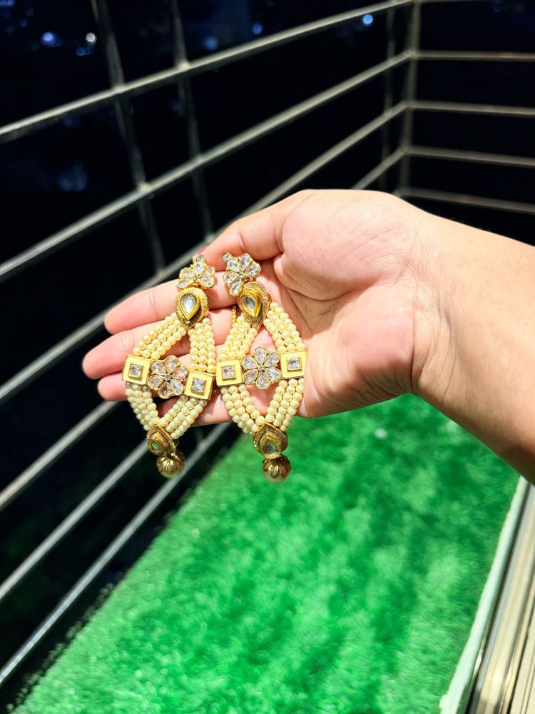 Exquisite Pearl and Kundan Dangle Earrings