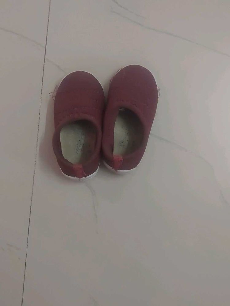 Toddler Girls Maroon Slip-on Shoes