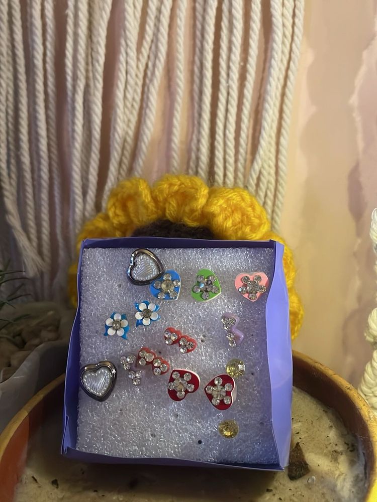 Cute Stud Earrings Set