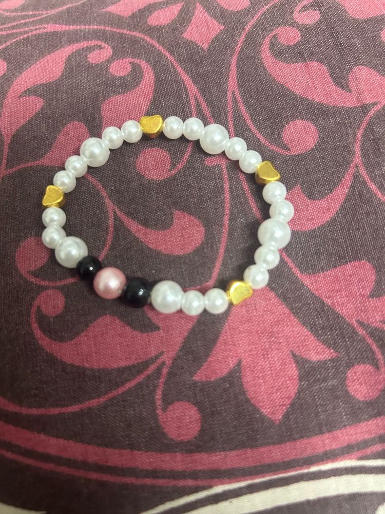 Chic Pearl &amp; Gold Heart Bracelet