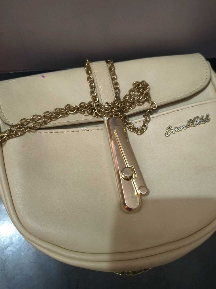 Cream Crossbody Bag with Gold Chain