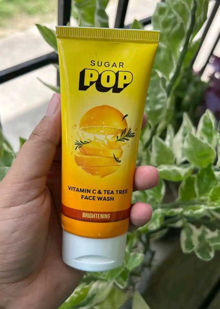 SUGAR POP Vitamin C &amp; Tea Tree Facewash | Brighten