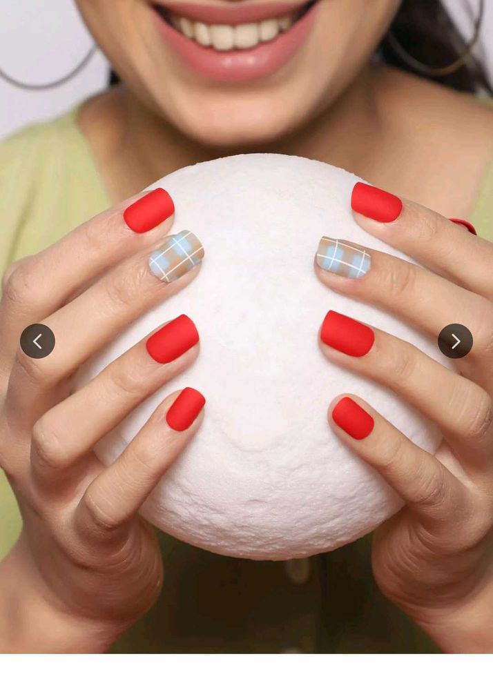 Matte Red &amp; Plaid Press-On Nails