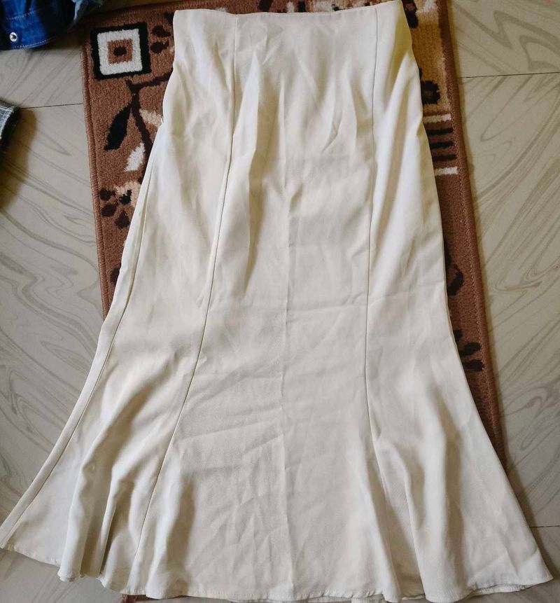 Sale ❗❗❗Elegant Cream mermaid Skirt