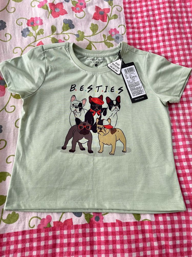 Cute 'Besties' Graphic Tee